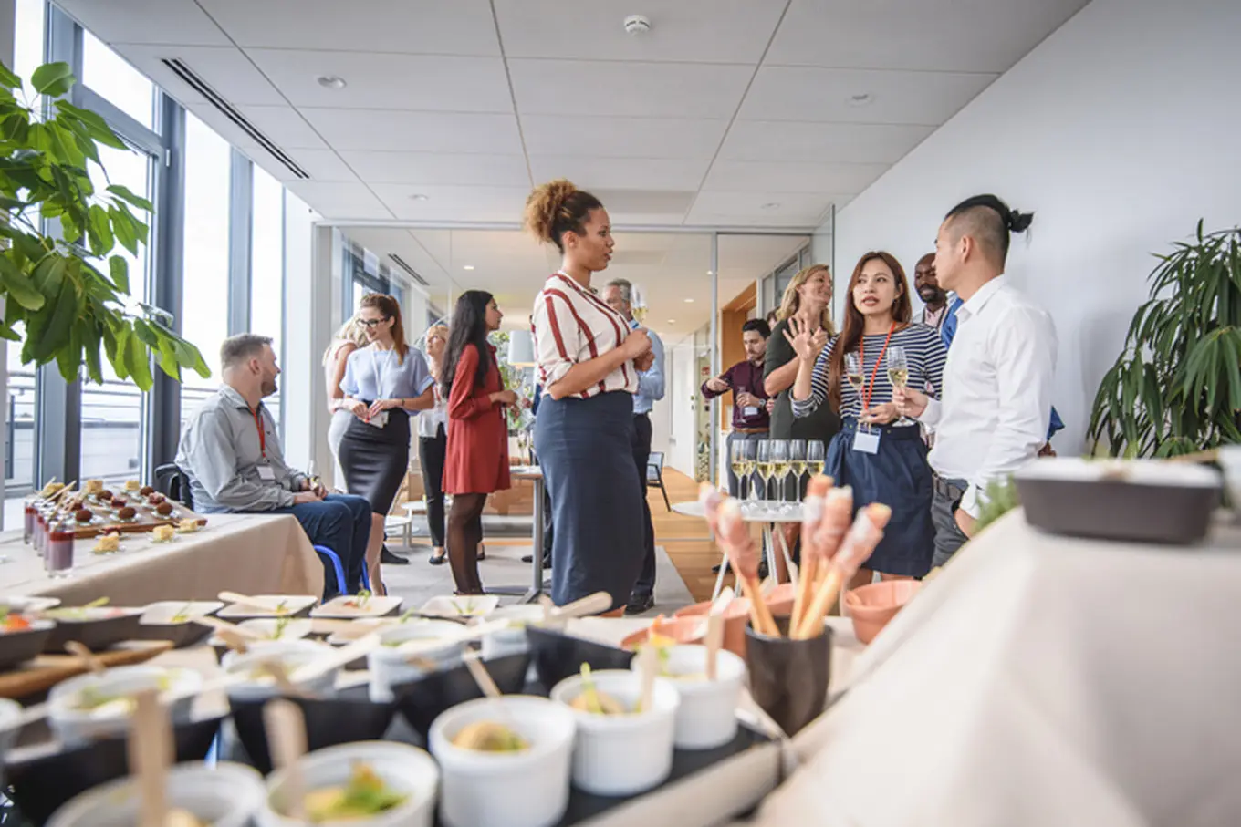 Imprezy firmowe jako narzędzie motywacji pracowników – jak to wykorzystać?